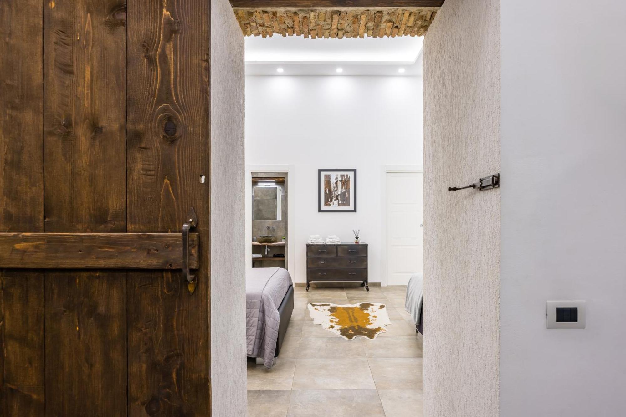 Palazzo Mormando - Industrial Apartment Naples Exterior photo