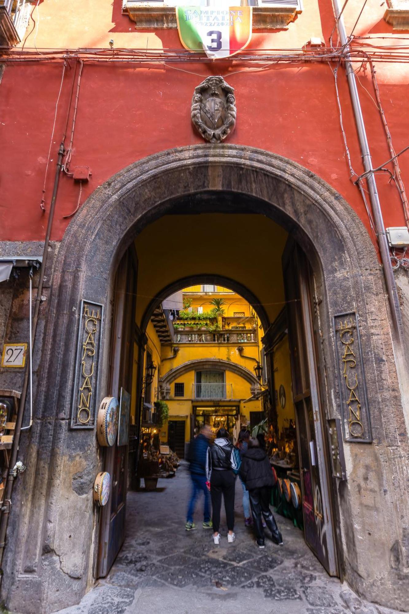 Palazzo Mormando - Industrial Apartment Naples Exterior photo